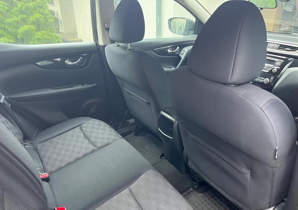 Nissan Qashqai cena 48800 przebieg: 102112, rok produkcji 2014 z Kętrzyn małe 704